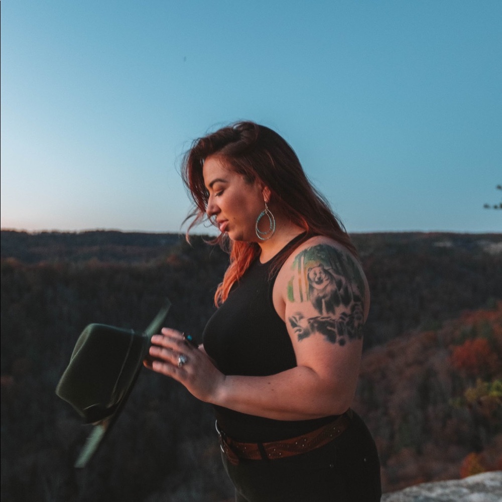 Meet your Posher, Mandi